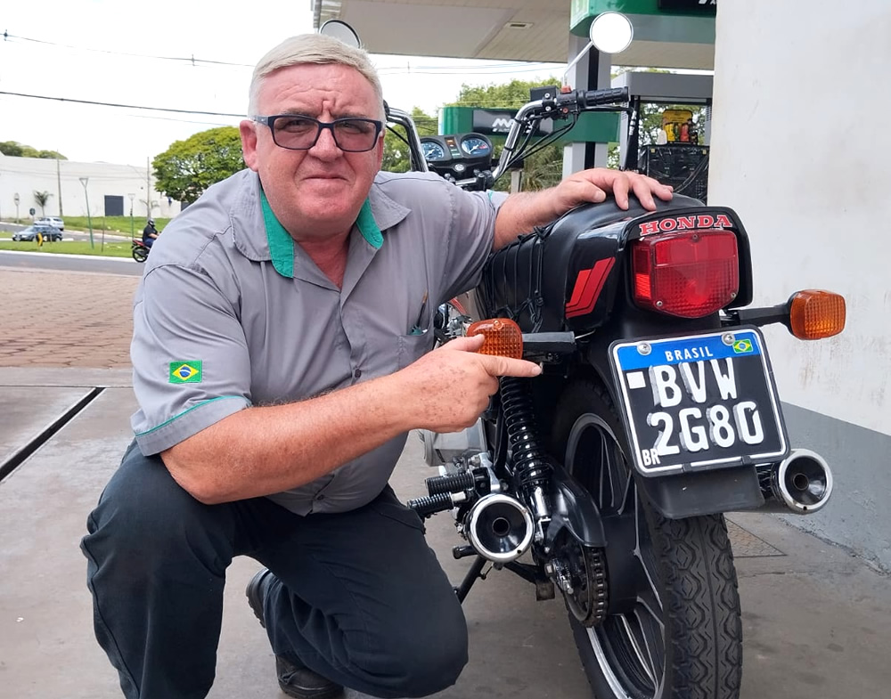 Honda CB 400 certificada pelo CVCB