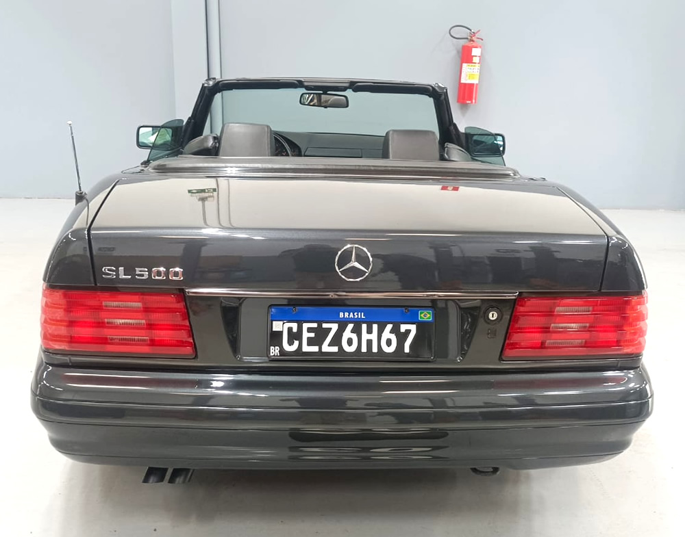 Mercedes SL500 certificada pelo CVCB